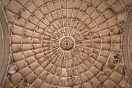 Купола над главното стълбище в бившата Профсъюзна школа (DSC7527)