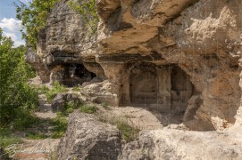 Albotinski_skalen_manastir_DSC0780