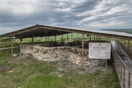 Средновековна крепост Маркели – църковен комплекс (BCH_5905)