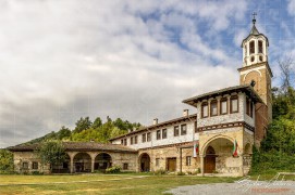 Plakovski_manastir_Panorama_1