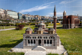 Парк Miniatürk – макет на джамията Molla Gurani в Истанбул (DSC8545)