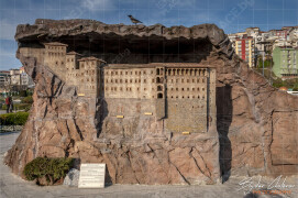 Парк „Мини Турция“ – макет на Sumela Monastery в провинция Trabzon (DSC8781)
