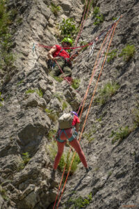 Спускаме Ева максимално бързо