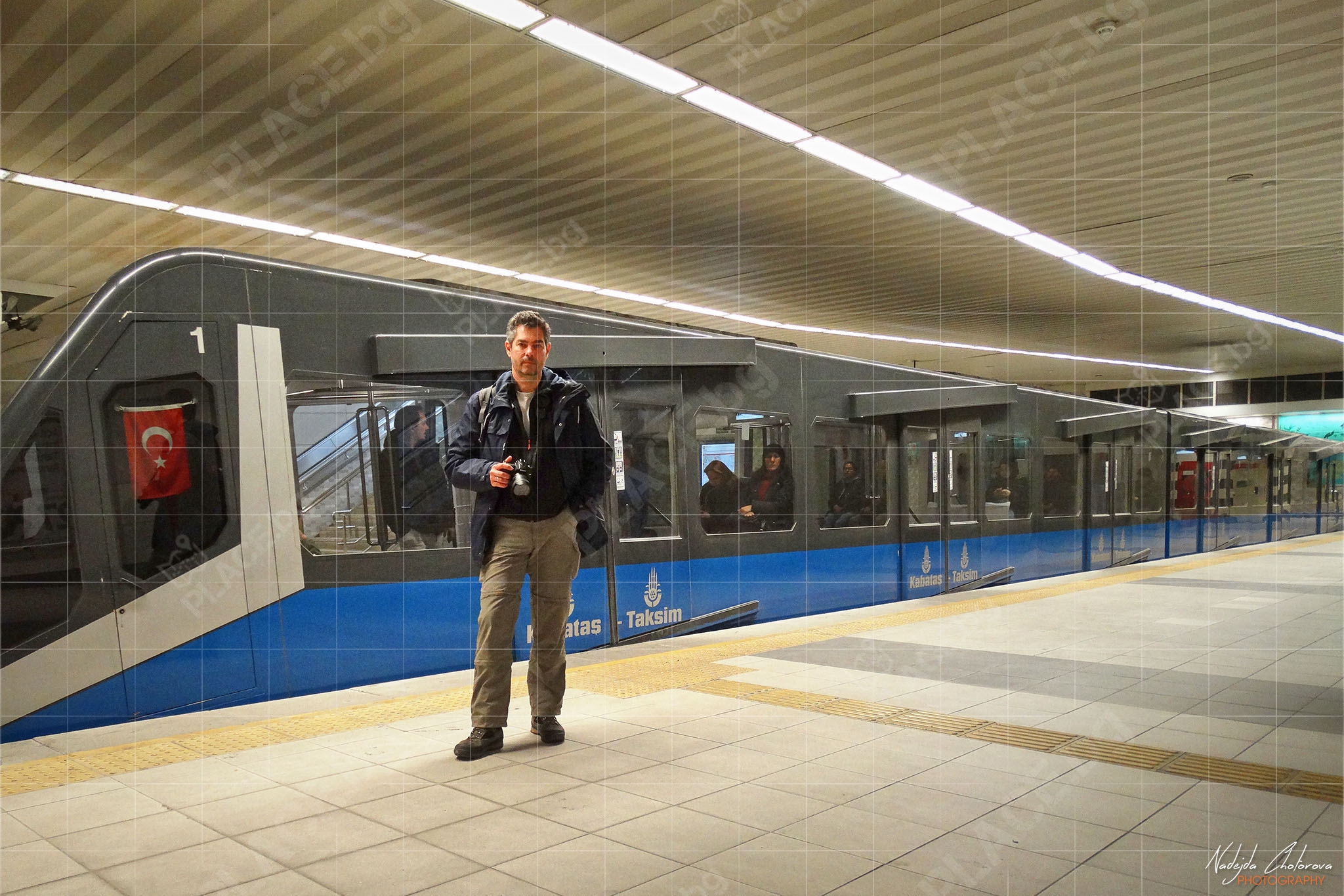 Фуникулярна линия F1 Taksim – Kabatas в Истанбул (DSC09312)