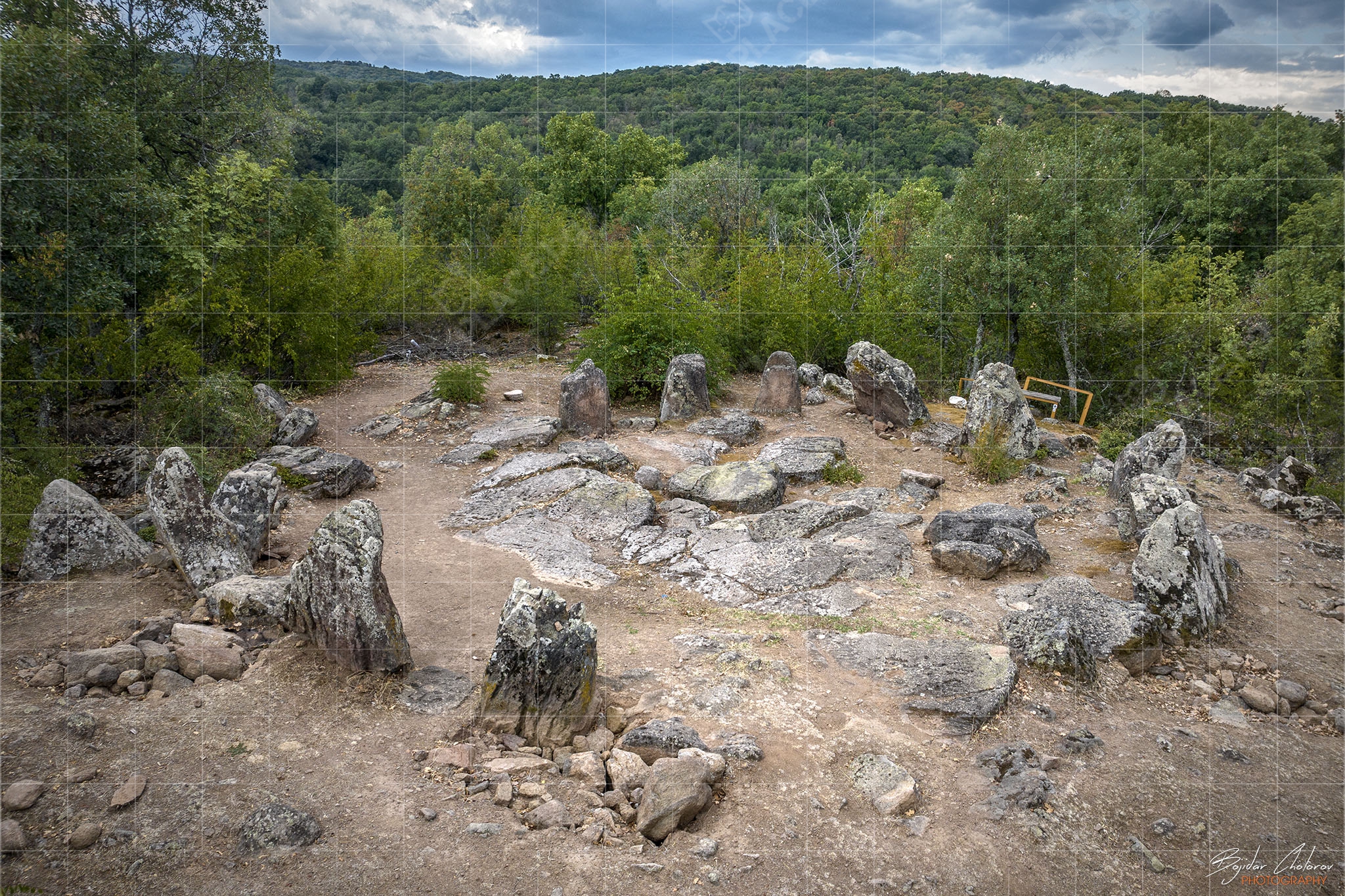 Кромлех край Село Долни Главанак (DJI_0414)