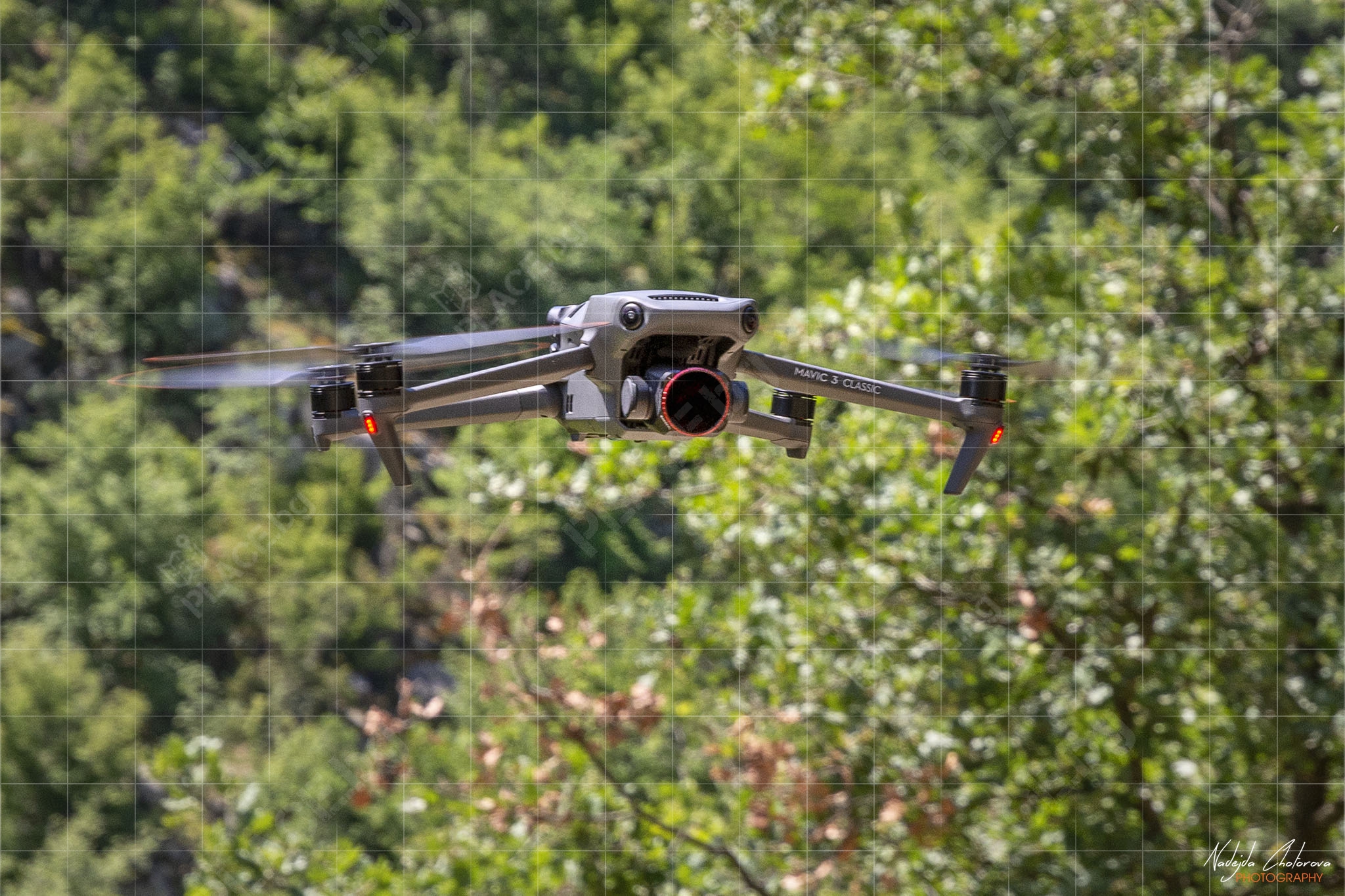 Верният член на екипа – DJI Mavic 3 Classic (NCH_1810)