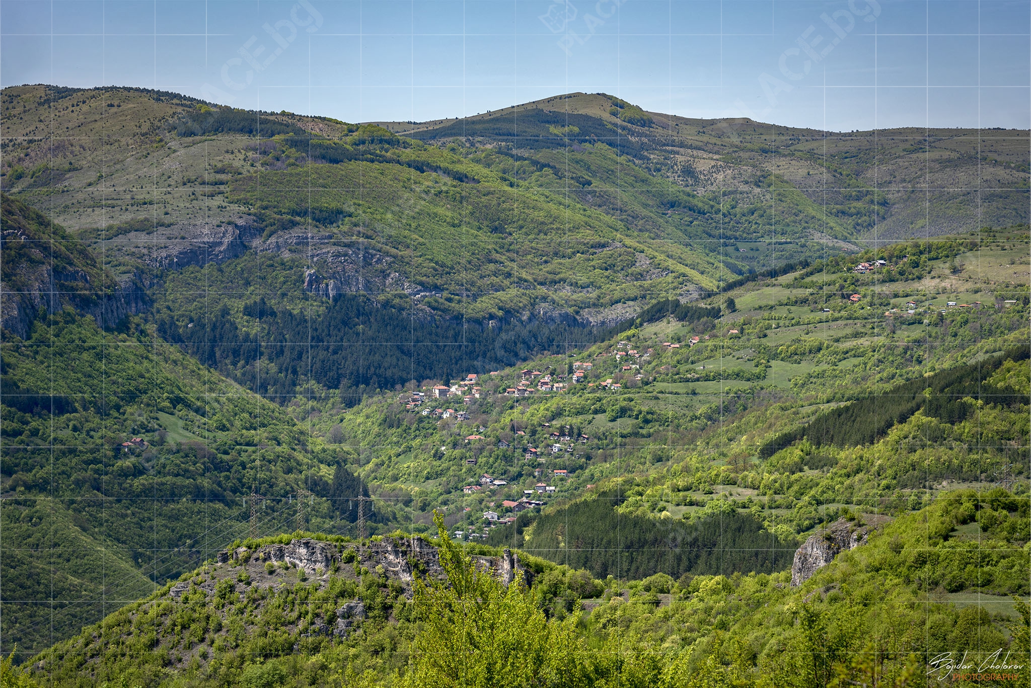 Панорамна гледка над водопад Добравишка скаля (DSC_1366)