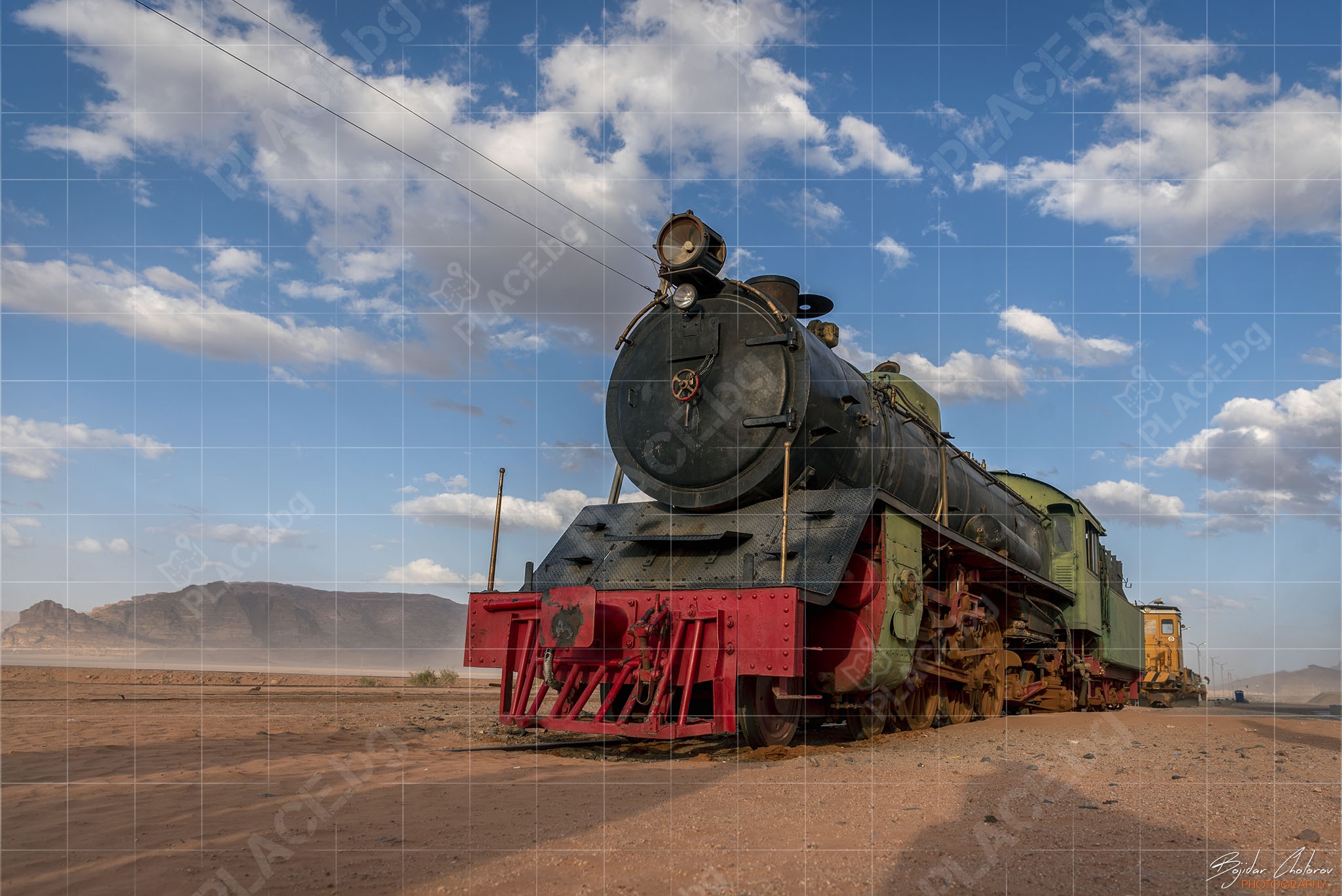 Изоставеният парен локомотив на гара Wadi Rum